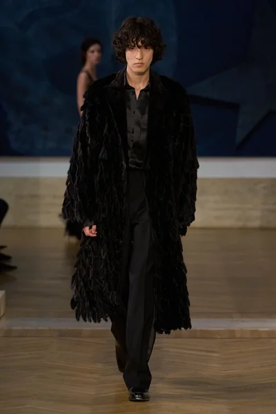 Look 47